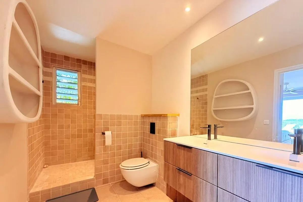 Villa 3 Chambres Renovee, Piscine Et Vue Mer Exceptionnelle La Savane
